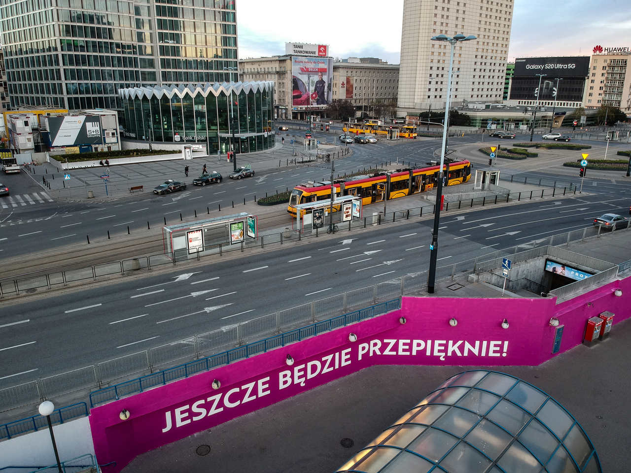 mural przy metrze